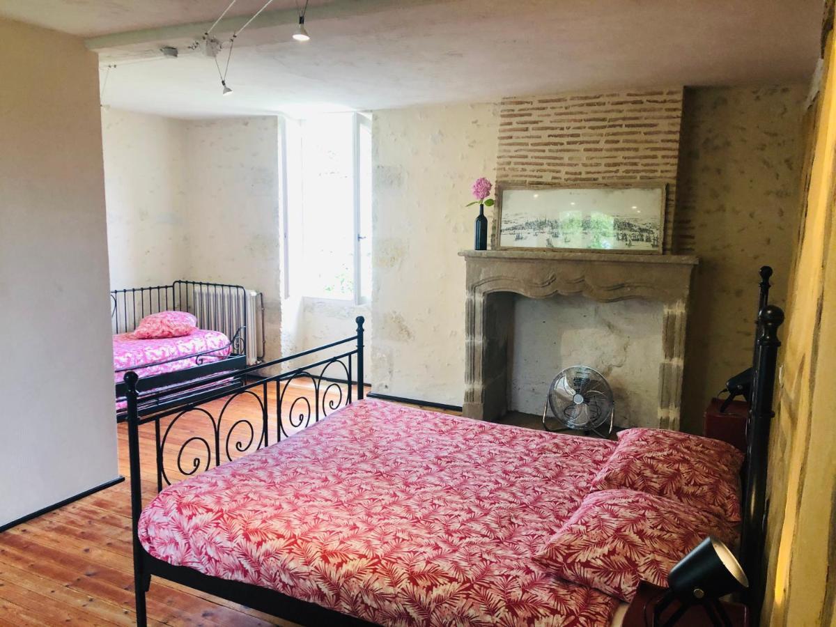 Maison D'Hotes Rouge Bordeaux Auros Екстериор снимка